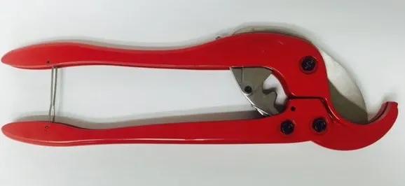 5 Factors to Consider When Buying a Pipe Cutter